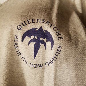 🎸1997 EXTREMELY RARE VINTAGE EMI PROMO Shirt for Queensryche🎸